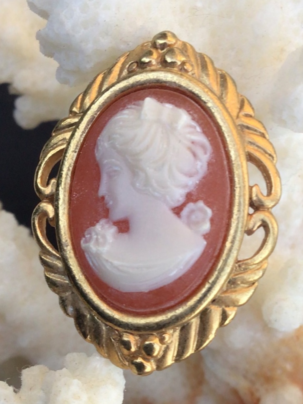Vintage Cameo Pendant with Lady Silhouette Goldtone Frame
